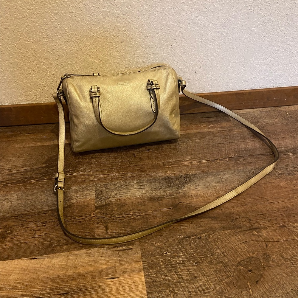 Coach Carry All Crossbody